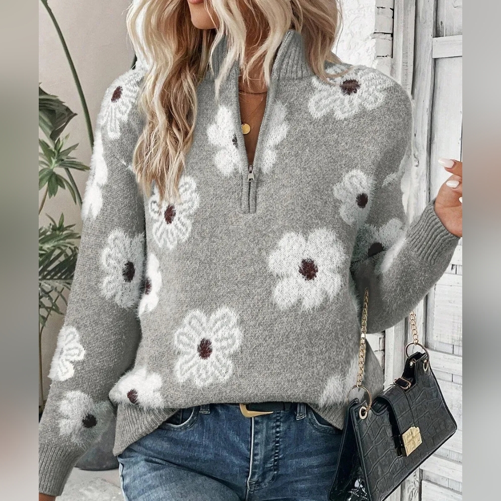 Wildflower Half Zip Pullover - Gray - Picture 2 of 5